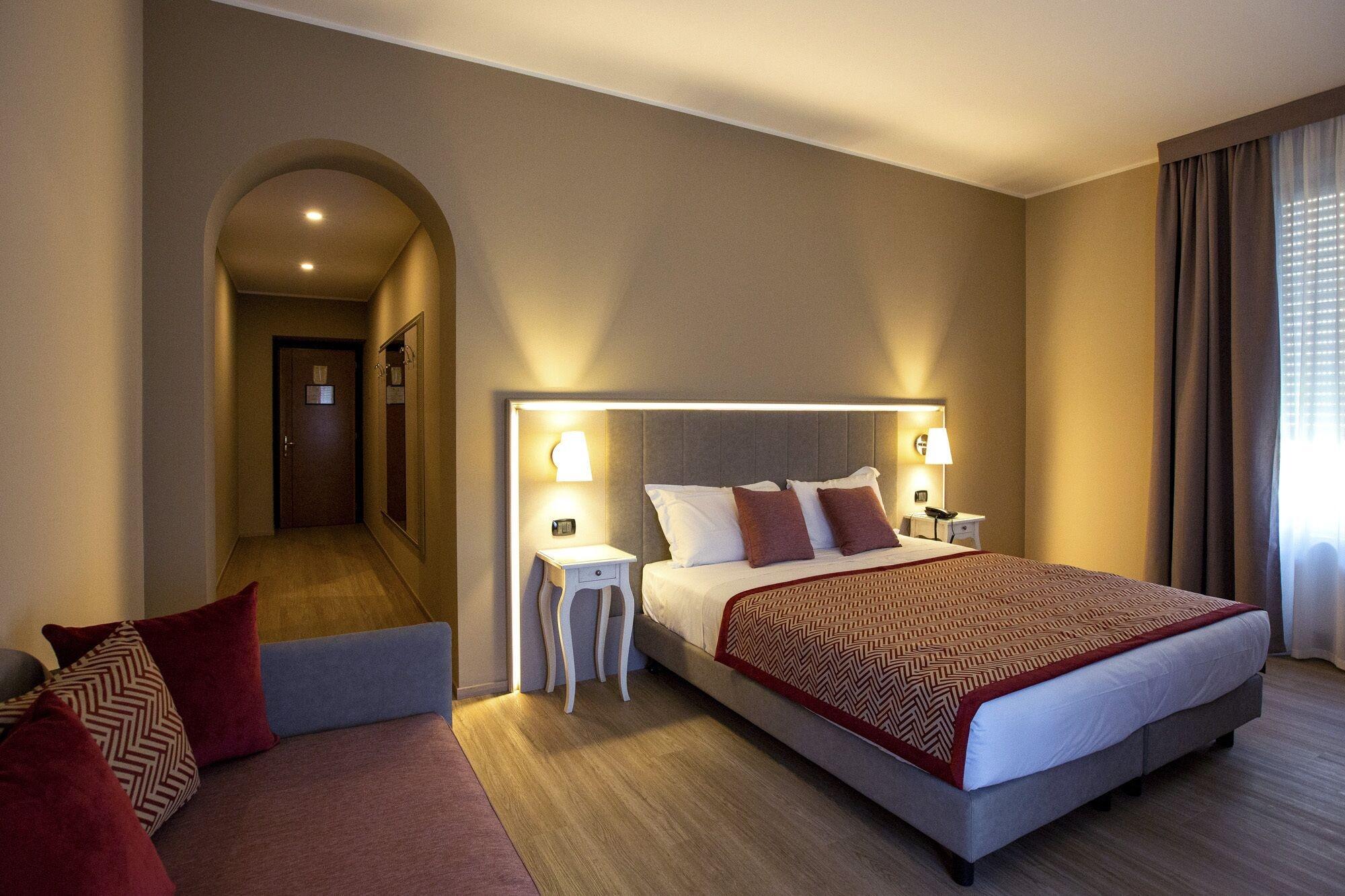 Hotel Villa Malpensa Vizzola Ticino Esterno foto